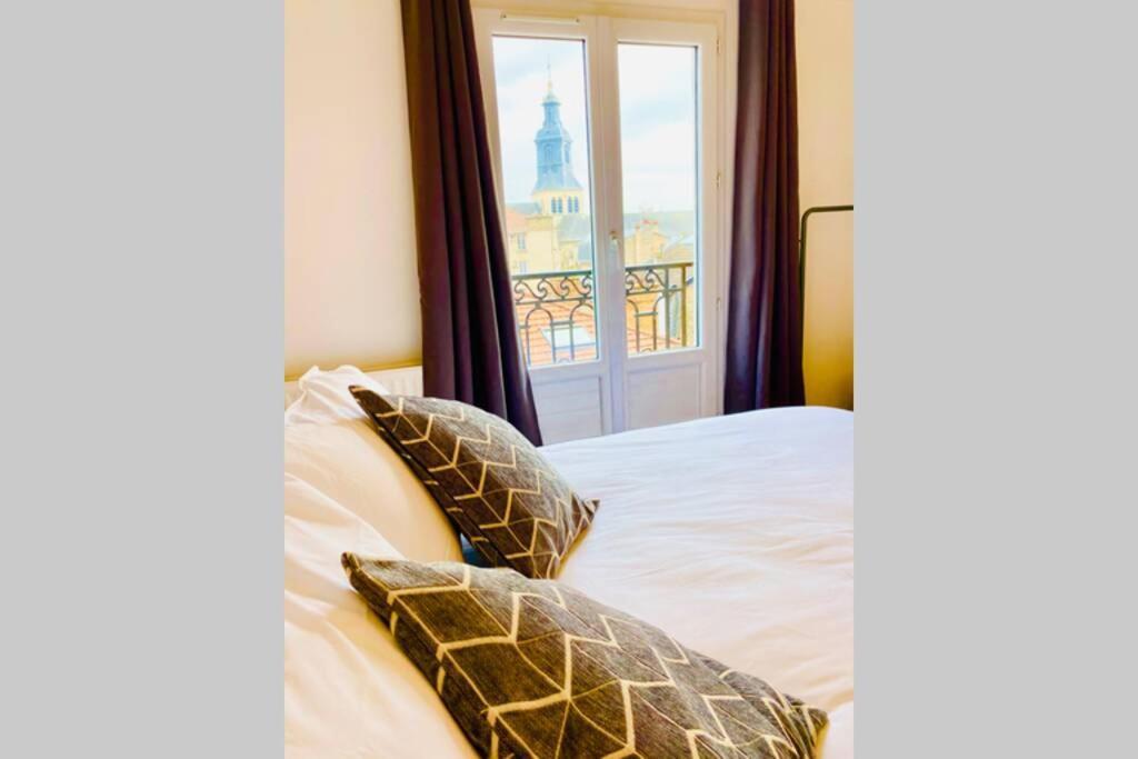 Apartamento Hypercentre T3 60M2 Calme & Chaleureux Reims Exterior foto